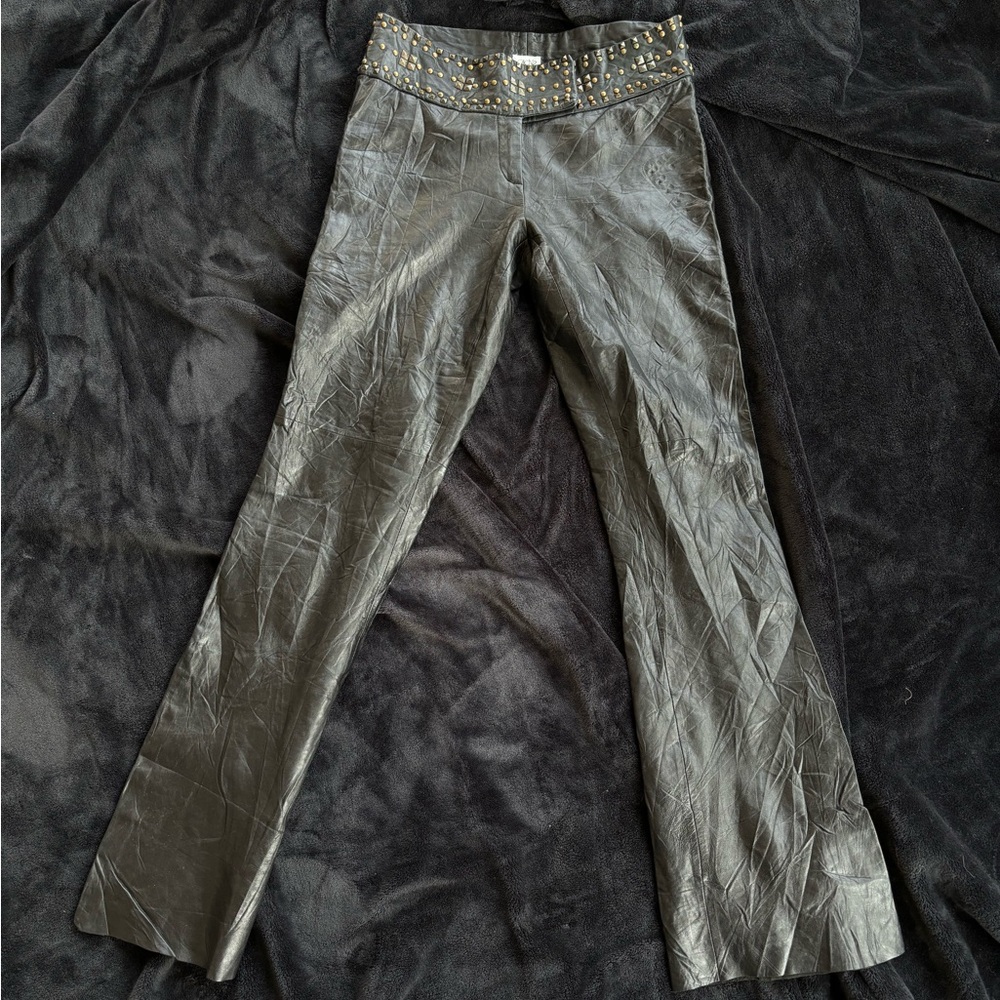 Cache Studded Lamb Leather Flare Pants
#leatherpants #punk #lambleather